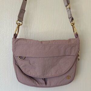 lululemon All Night Festival bag 5l Smokey blush